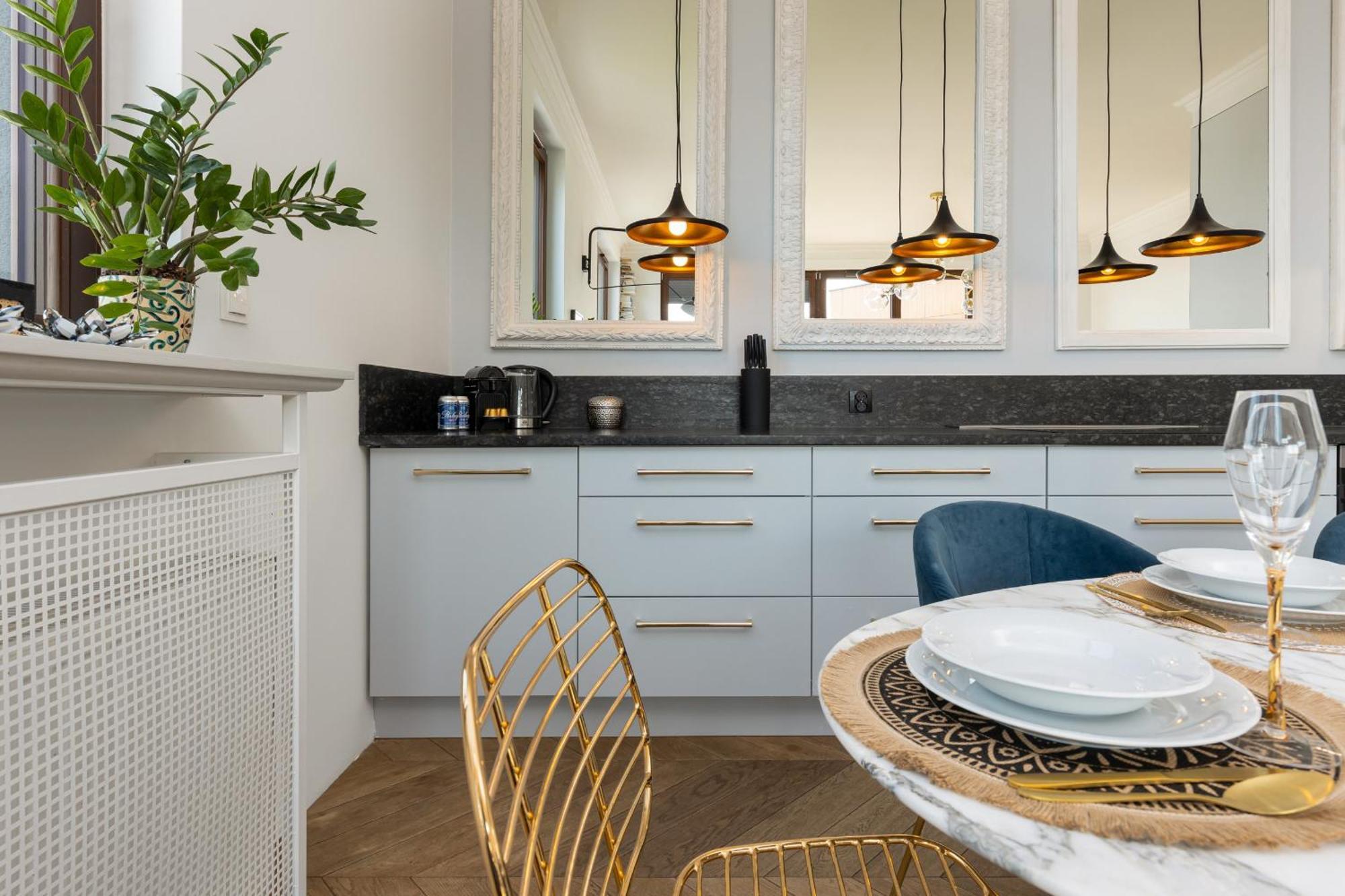 Royal Garden Apartment In Wilanow By Renters Prestige Warsaw Ngoại thất bức ảnh